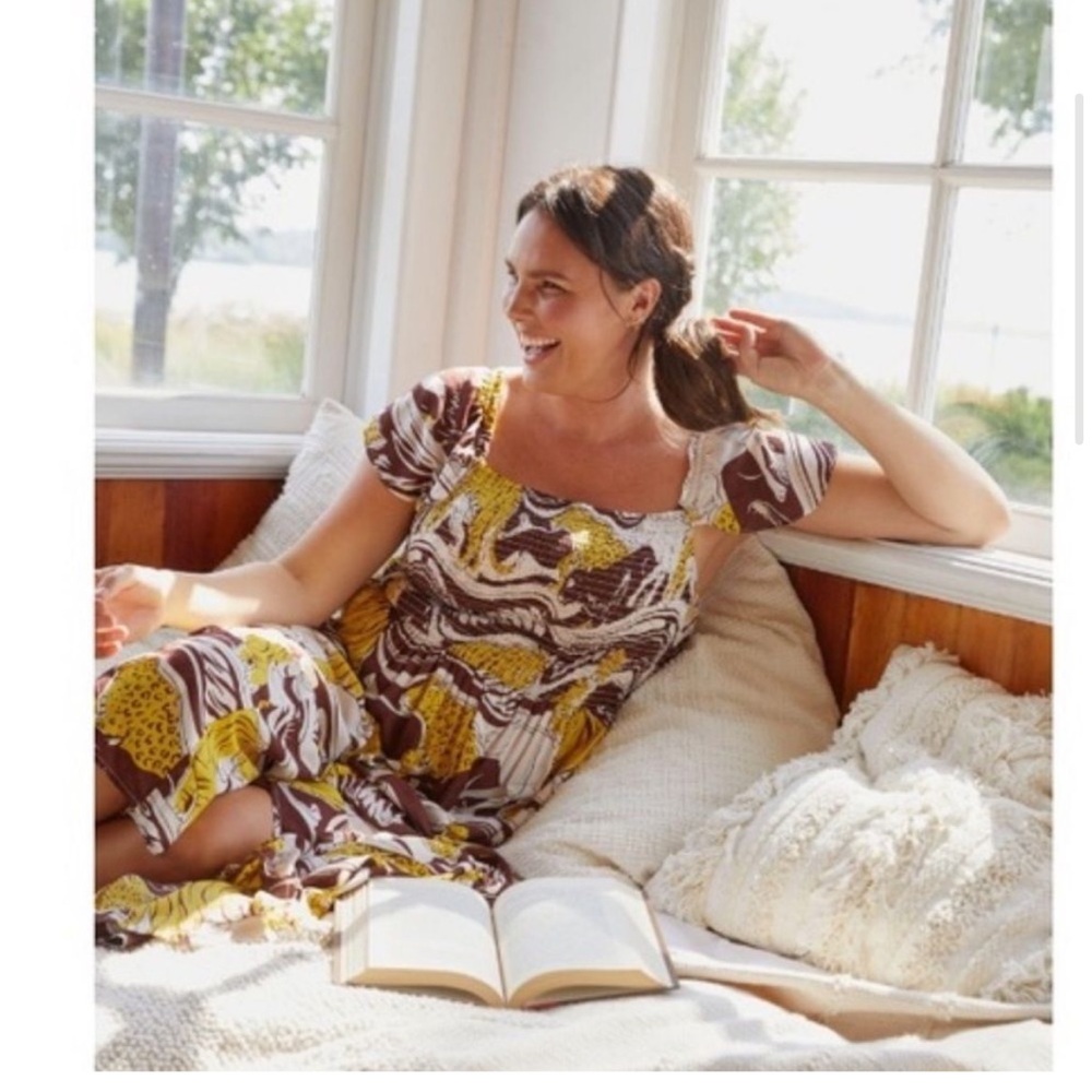 Anthropologie ruffled maxi Jaguar print XS